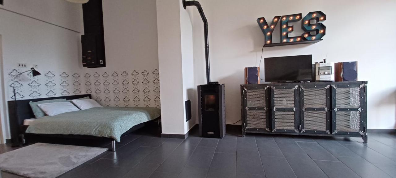 Studio Apartman Ada Samobor Exteriör bild